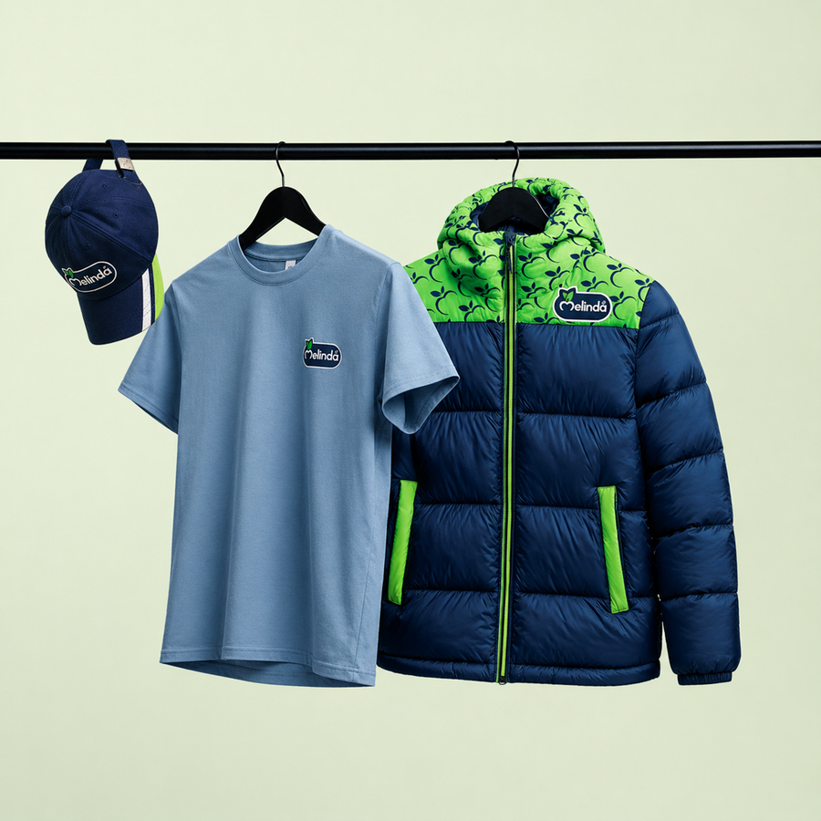 Maglietta, giacca e cappellino della Melinda Collection