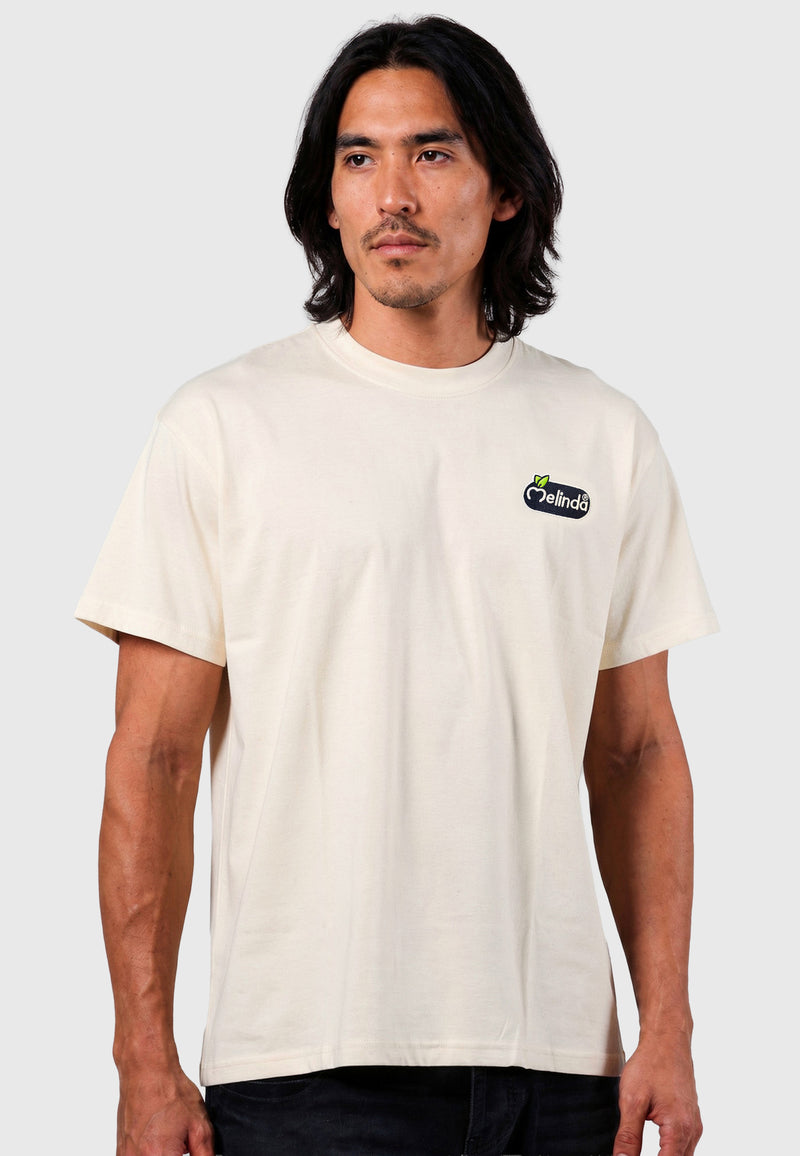 T-shirt Melinda Collection, color crema, modello uomo, dettaglio ravvicinato